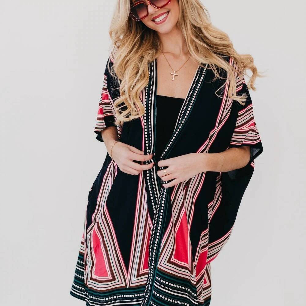 NEW PRETTY SIMPLE desert after dark kimono in red